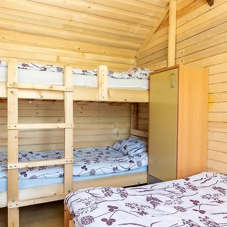 Glamping Laze Chalet *