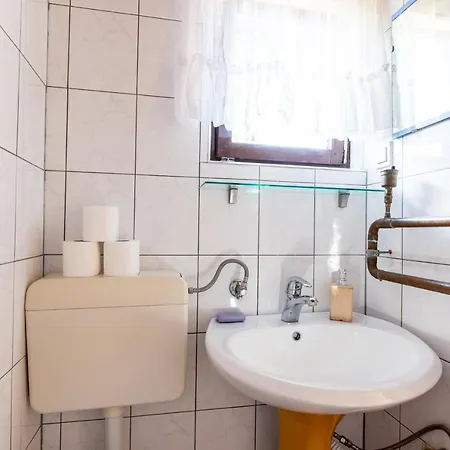 Alpehytte Glamping Laze *