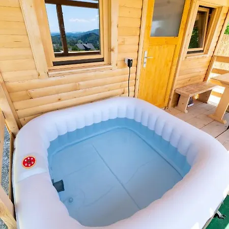 Glamping Laze Chalet