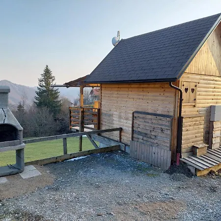 Brvnara Glamping Laze *