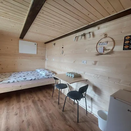 Glamping Laze Alpehytte