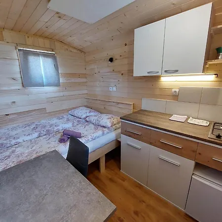 Glamping Laze シャレー
