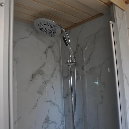 Glamping Laze * Gorenja Vas (Gorenja Vas-Poljane)