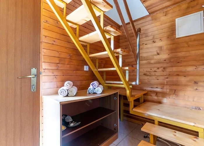 Glamping Laze Chalet *