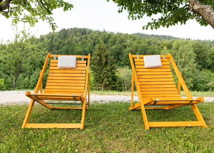 Chalet Glamping Laze *