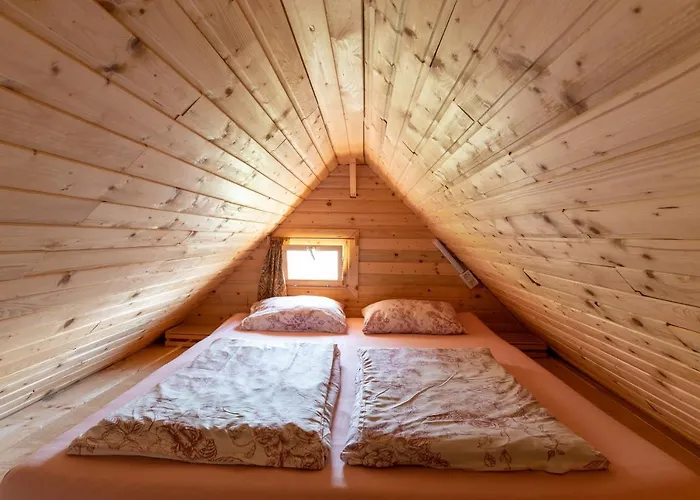 Glamping Laze Chalet Gorenja Vas (Gorenja Vas-Poljane)