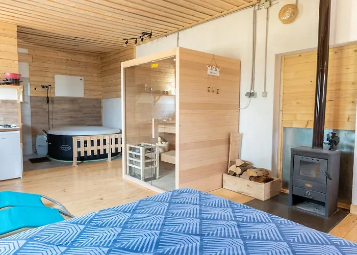 Glamping Laze * Гореня Вас