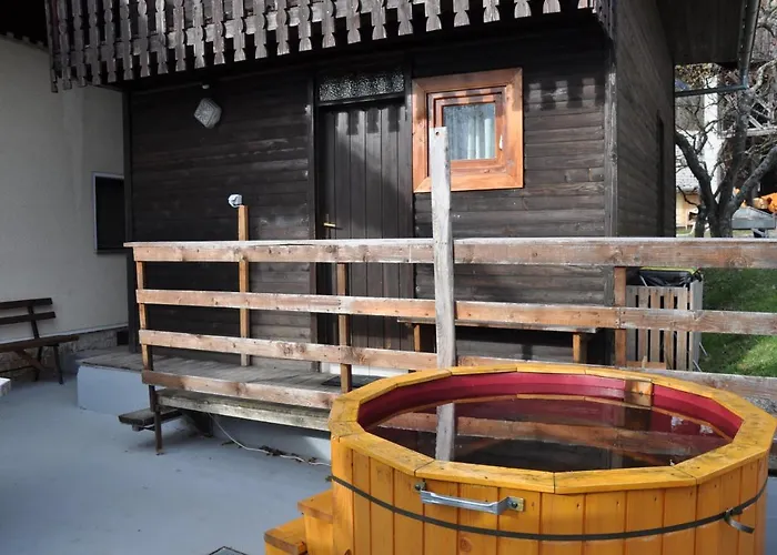 Glamping Laze Chalet *