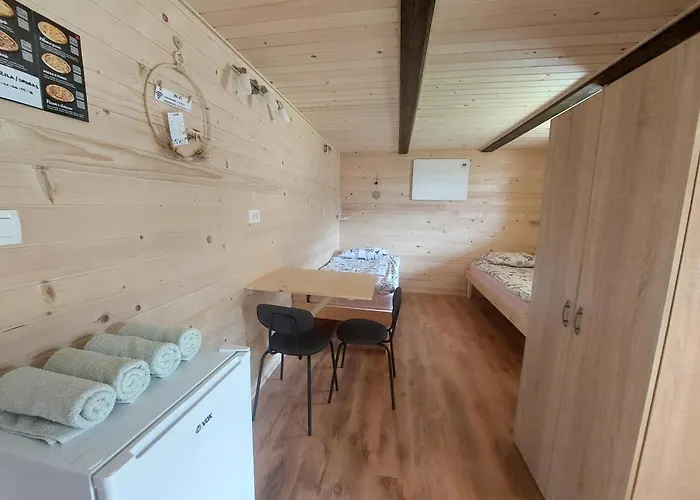 Glamping Laze Gorenja Vas (Gorenja Vas-Poljane)