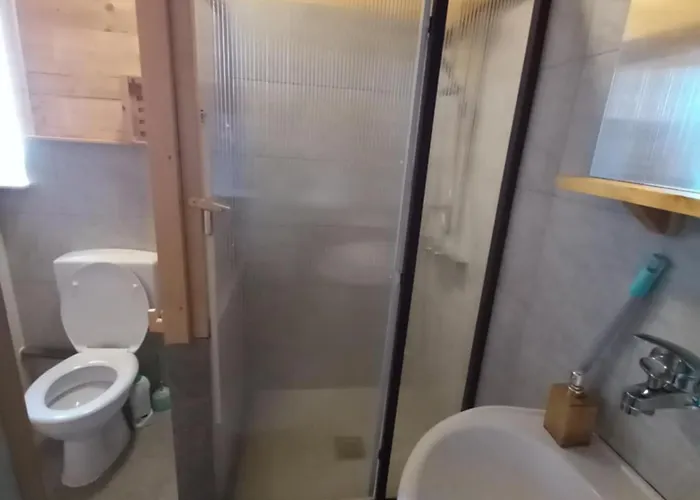 Chalet Glamping Laze *