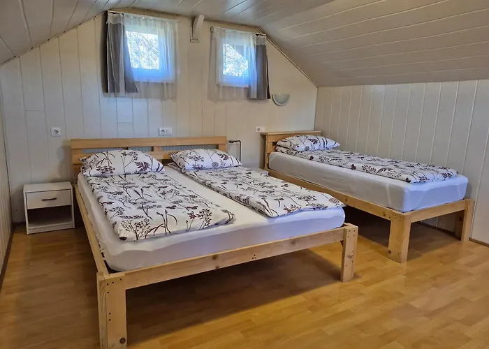 Glamping Laze Chalet *